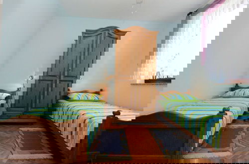 Foto 2 - Apartment With Scenic View