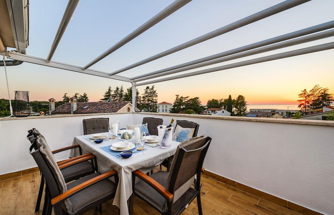 Sunset Suite Premium Apartment - Photo 10