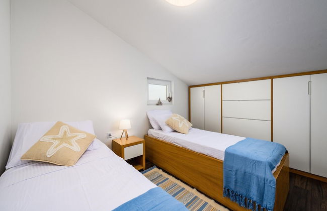 Sunset Suite Premium Apartment - Photo 2