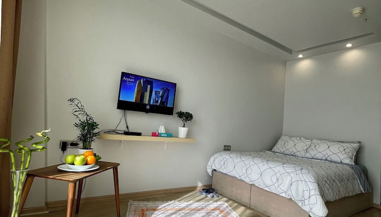 Foto 1 - studio unit with pool and gym