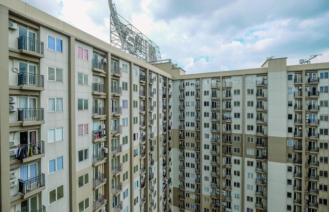 Fancy and Nice 2BR Apartment at Podomoro Golf View - Photo 23