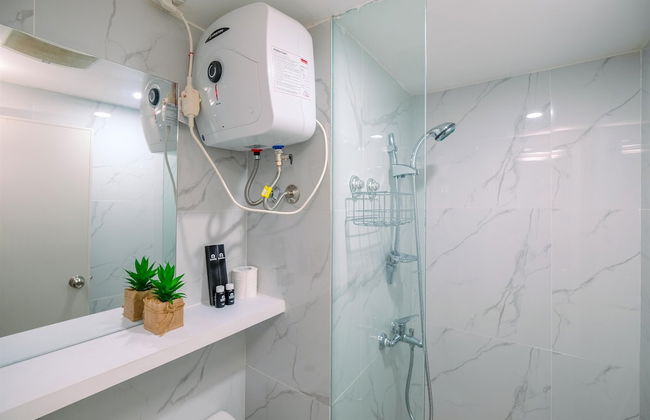 Fancy and Nice 2BR Apartment at Podomoro Golf View - Photo 18