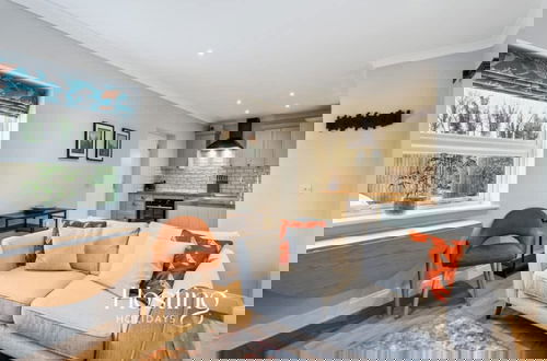 Photo 6 - The Courtyard Apartments - Sage