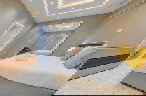 Foto 3 - Premier Seafront Living: Ultra-luxury in Sliema