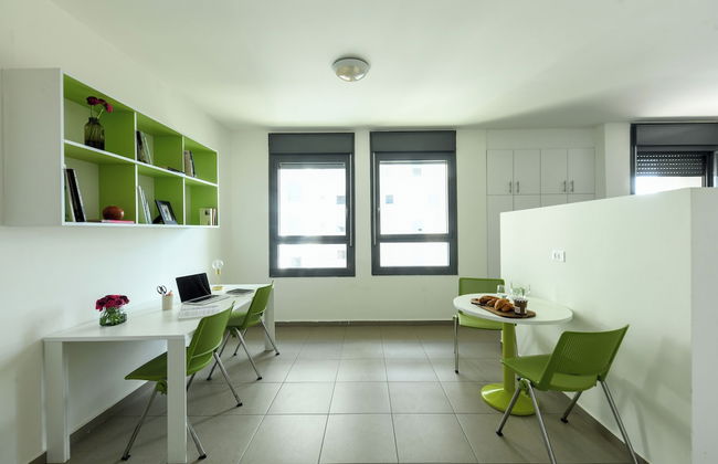 1 BR Apt w living room & learning area - Foto 17