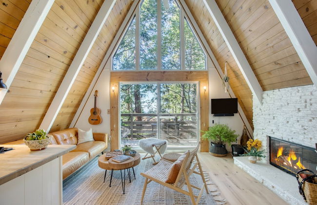 A-frame Retreat by Avantstay Modern Interiors 2 Decks Views - Foto 4