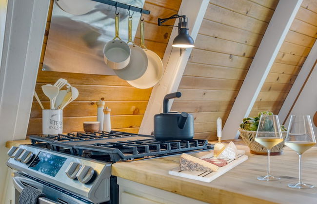 A-frame Retreat by Avantstay Modern Interiors 2 Decks Views - Foto 17