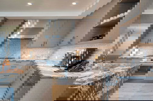 Photo 13 - Luxe 3bdr Near Vail w/ Views Gym, Pool, Game Room Alpine Oasis at Frontgate