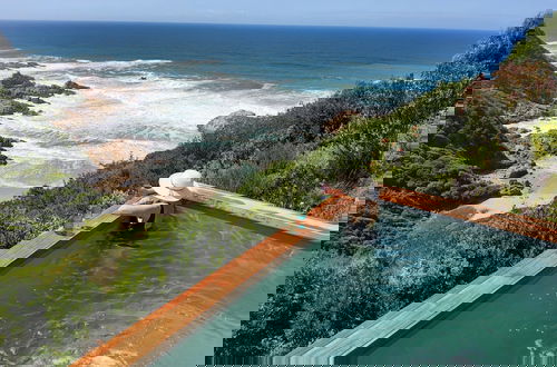 Foto 1 - Cliff Break