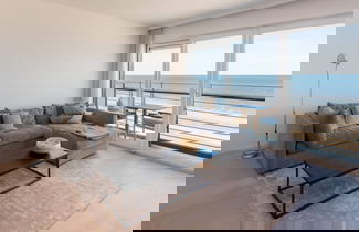 Foto 1 - Duplex Apartment With 4 Terraces and sea View