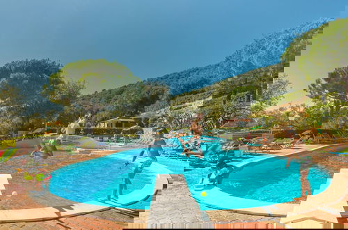 Foto 11 - Holiday Complex Villaggio Colombo With Communal Pool in Andora