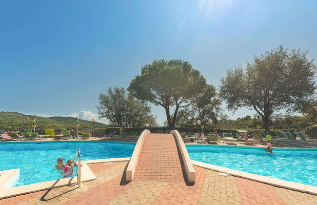 Holiday Complex Villaggio Colombo With Communal Pool in Andora - Foto 22