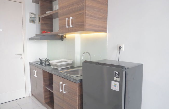 Restful And Homey Studio Patraland Urbano Apartment - Foto 9
