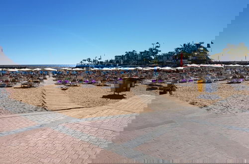 Foto 40 - Apartment Mogan With Stunning Beach Views