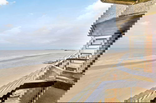 Foto 22 - Apartment in Blankenberge Near Beach