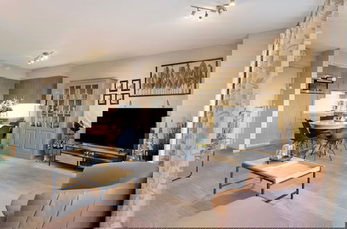 Foto 11 - Apartment With 2 Rooms and Terrace