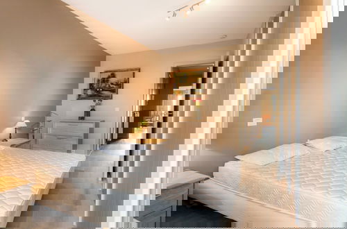 Foto 4 - Apartment With 2 Rooms and Terrace