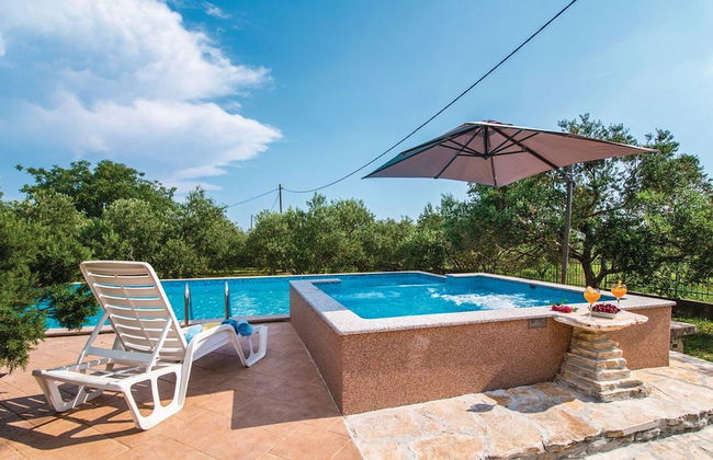 Picturesque Escape Holiday Home With Pool and Sauna - Foto 24