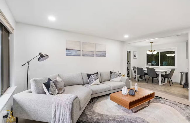 Comfortable Kirkland Home for Family & Remote Work - Foto 28