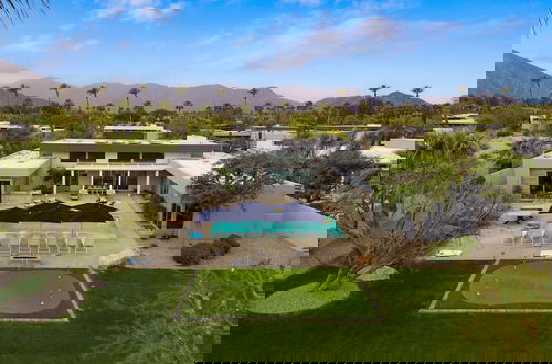 Foto 48 - Polo Villa 10 by Avantstay Backyard Oasis w Putting Green 260320 6 Bedrooms