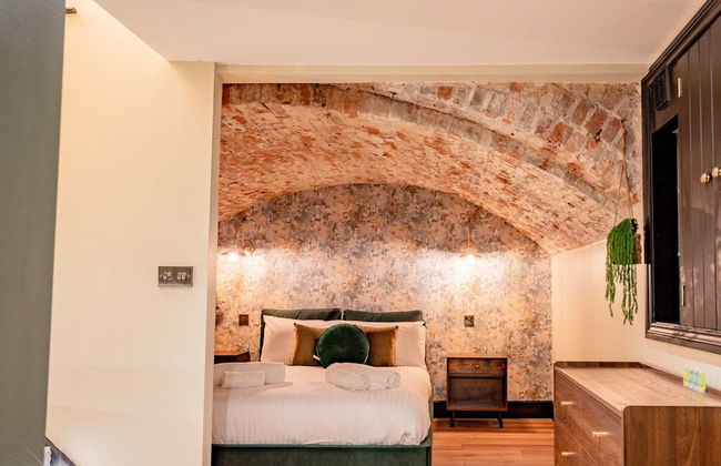 Host Stay Shaw Street Mews Basement - Photo 22