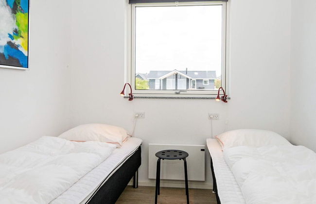 8 Person Holiday Home in Tarm - Foto 3