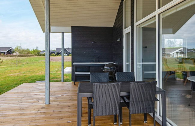 8 Person Holiday Home in Tarm - Foto 23