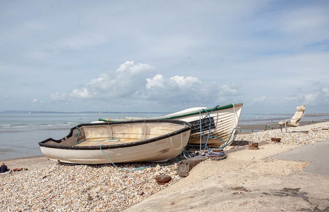 Charming Seaside Cottage - 5-min Walk to Beach - Foto 30