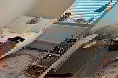Foto 2 - Modern Apt 3 Bedrooms Near Dundrum