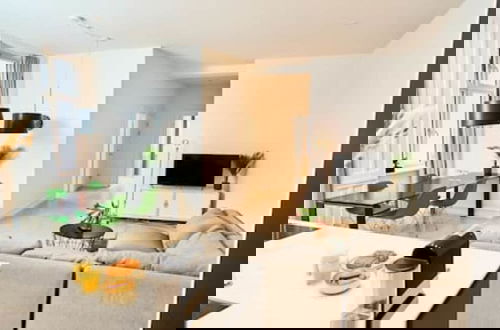 Photo 3 - Luxe Apartment Escape