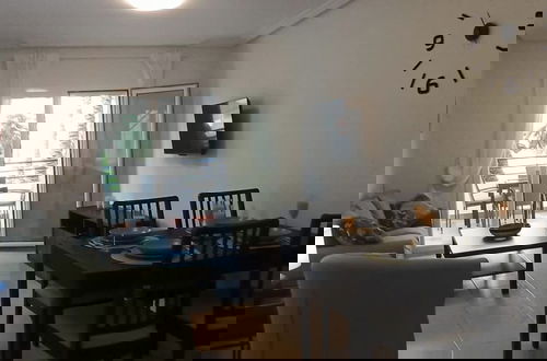 Photo 13 - 2 Bed Apt - Close To Beach - Pool - Balcony