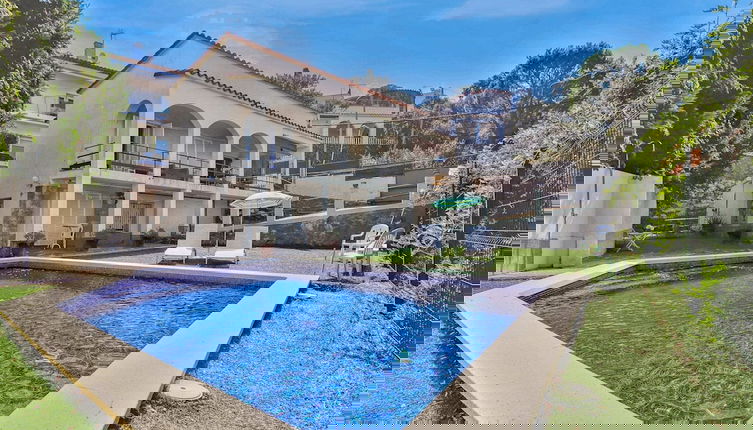 Foto 1 - House in Roses With Pool Near La Punta Beach