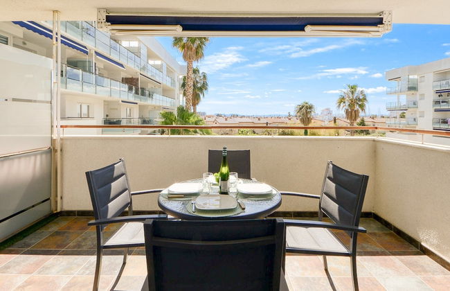 Charming Apartment With Patio - Foto 17