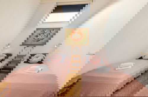 Foto 5 - Bright Apartment 4 pax Within Walking Distance Beach, Supermarket, Restaurants