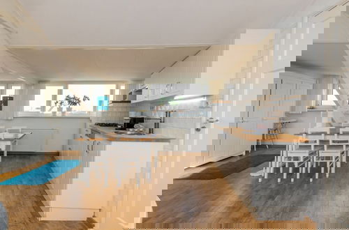 Foto 8 - Bright Apartment 4 pax Within Walking Distance Beach, Supermarket, Restaurants