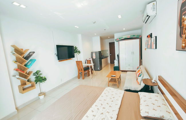 Luxury Apartment Sky Center - Photo 15