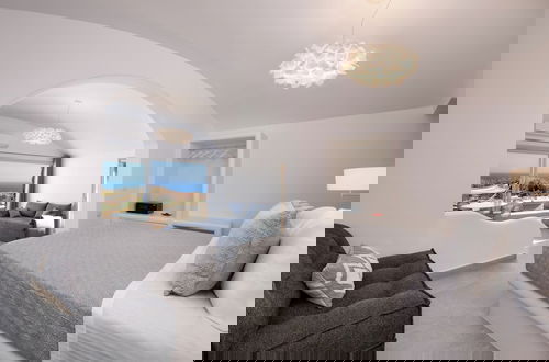 Foto 7 - Felicity Cave Suites - Santorini