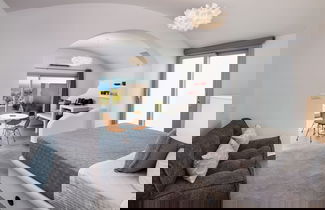 Foto 3 - Felicity Cave Suites - Santorini