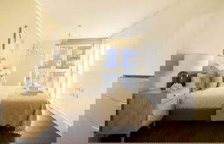 Photo 2 - Contemporary Flat In Islington