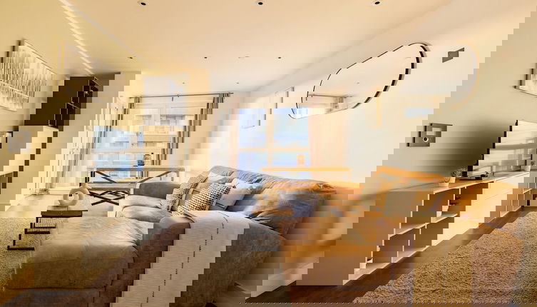 Photo 1 - Contemporary Flat In Islington