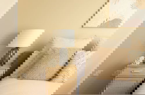 Photo 11 - Contemporary Flat In Islington