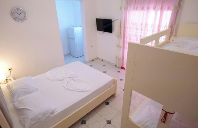 Vila Xhafa - Foto 21