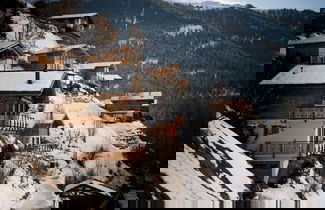 Foto 1 - Apartment With Mountain Views