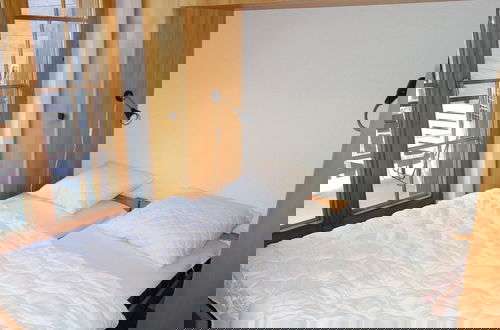 Foto 4 - Apartment With Mountain Views