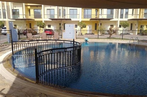 Photo 11 - Dubai's Hidden Gem, 3bedroom Villa + Private Pool