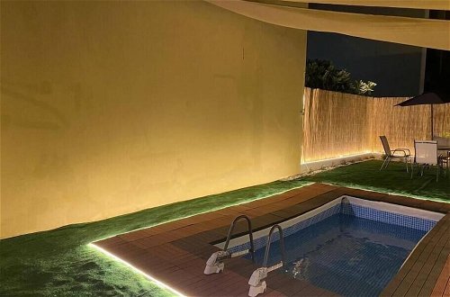 Foto 12 - Dubai's Hidden With Private Pool
