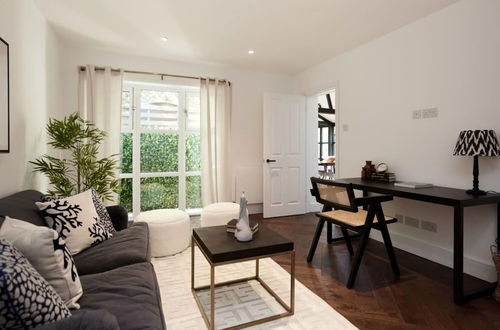 Photo 20 - The Hammersmith Nest - Lovely 3bdr Flat With Parking Patio