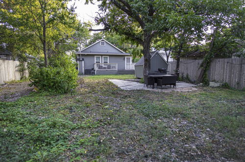 Photo 25 - Chic Downtown Farmhouse With Garden and BBQ Grill