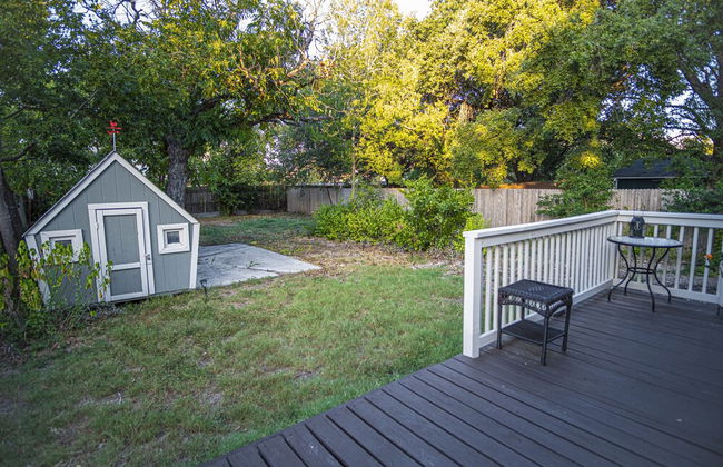 Chic Downtown Farmhouse With Garden and BBQ Grill - Foto 29