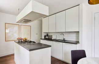 Photo 3 - The Hammersmith Place - Bright 2bdr Flat
